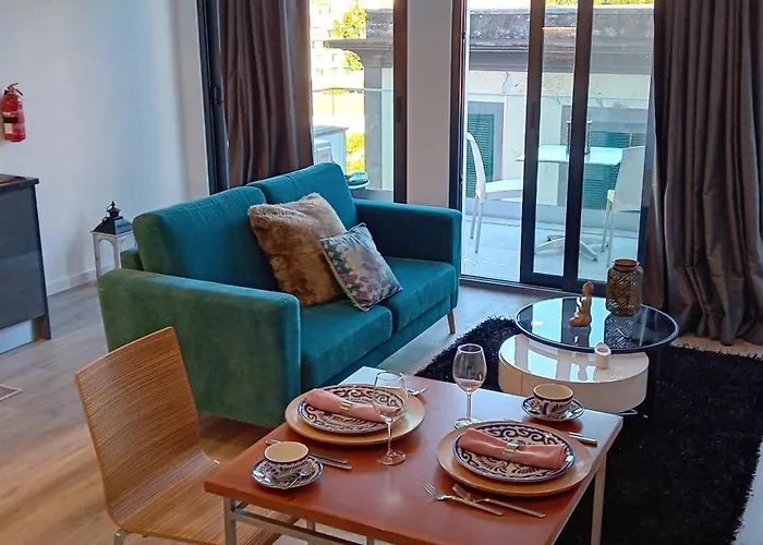 Daire Living Caboqueira