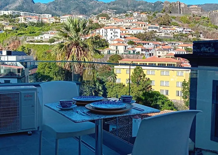 Living Caboqueira Funchal (Madeira)