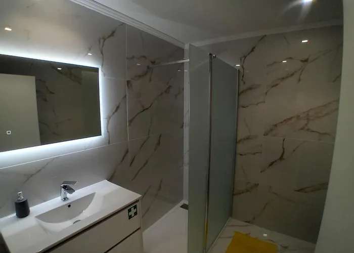 Living Caboqueira Daire Funchal