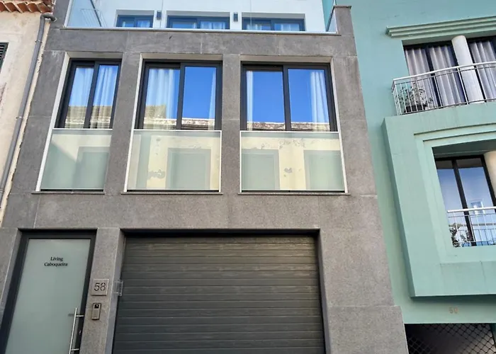 Living Caboqueira * Funchal