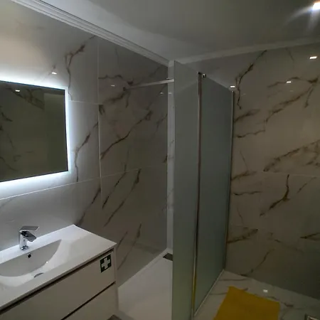 Living Caboqueira Apartment Funchal (Madeira)